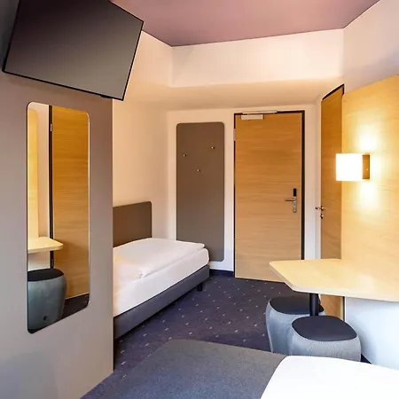 B&B Hotel Heidelberg فندق 3*