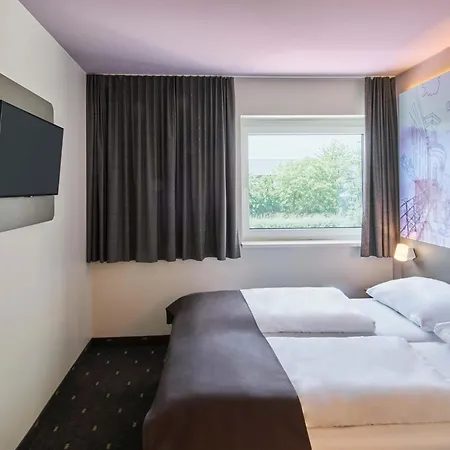 B&B Hotel Heidelberg فندق